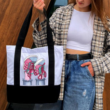 Tote bag