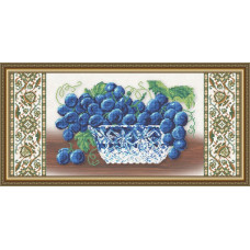 Crystal. Grapes on beige