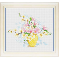 Bouquet of magnolias. 33x30 cm